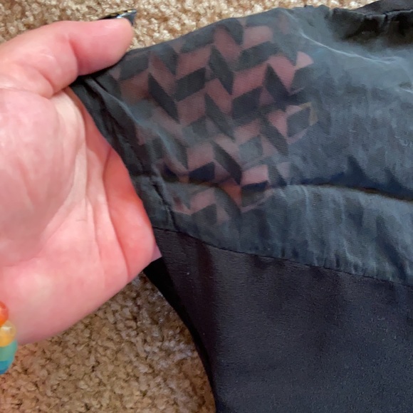 H&M black blouse size 6 - Picture 2 of 3